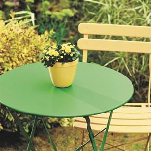 Ronseal_Garden_Paint_Clover_Metal_Table.jpg